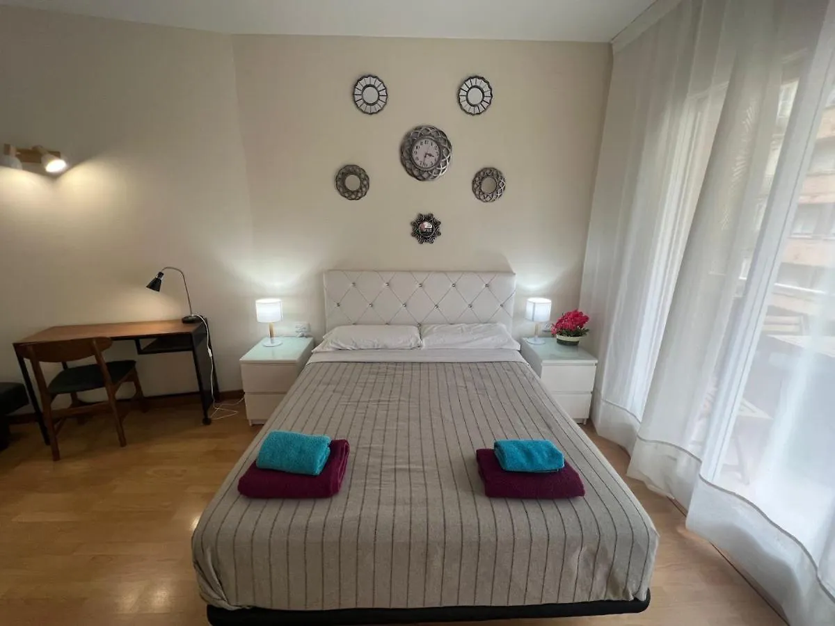 Paris Habitaciones Barcelona Spain