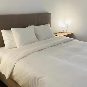 https://hotel-apartment-with-roof-top-terrace.balearic-islands.net