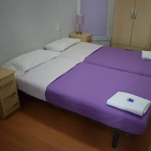 https://hostal-mimi-las-ramblas.topbarcelonahotels.com